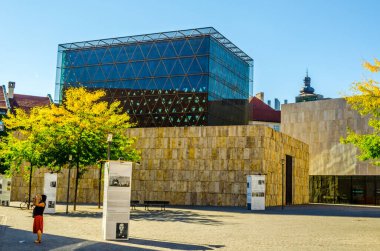 Alman kasabası Münih 'teki Ohel Jakob Sinagogu manzarası..