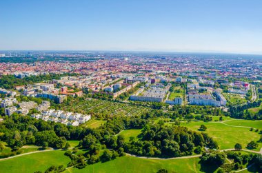 olympiaturm (Olimpiyat kule) Münih hava manzara. Münih, Bavyera, Almanya