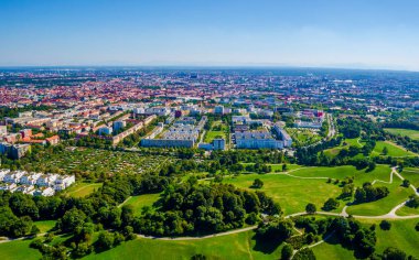 olympiaturm (Olimpiyat kule) Münih hava manzara. Münih, Bavyera, Almanya