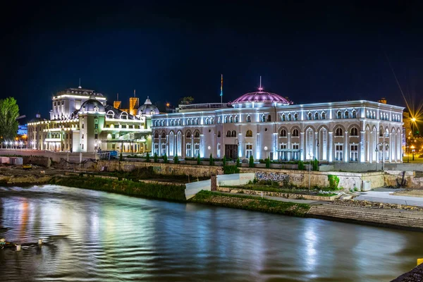 Night View National Theatre Skopje — Photo