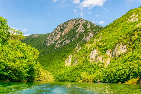 Macedonia 'daki Matka Kanyonu, skopje yakınlarında.