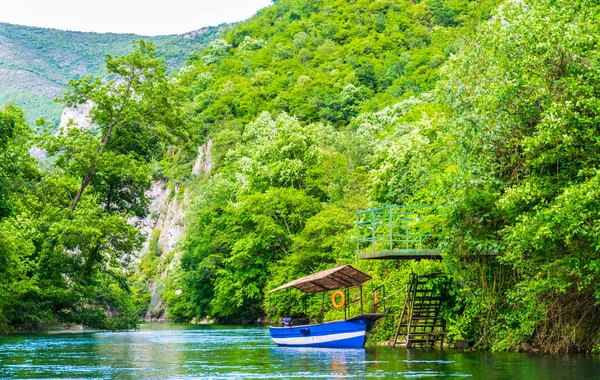 Macedonia 'daki Matka Kanyonu, skopje yakınlarında.
