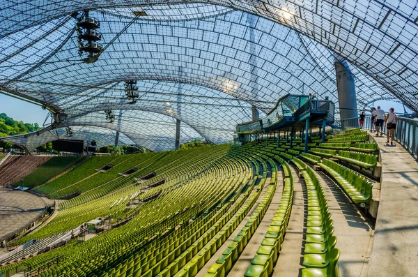Almanya Münih Olimpiyat Stadyumu