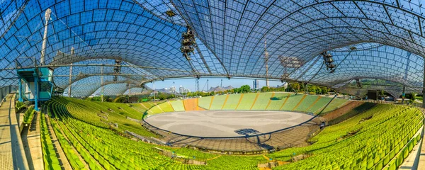 Almanya Münih Olimpiyat Stadyumu