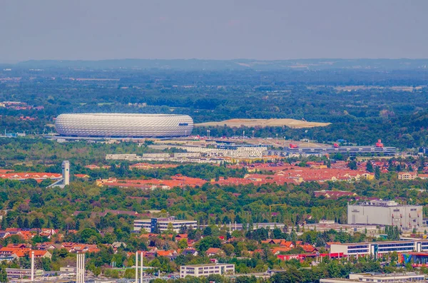 Münih 'teki Allianz Arena' nın hava görüntüsü