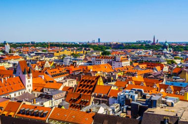 Almanya 'nın Bavyera şehrinin Münih kentinden Münih' in hava manzarası