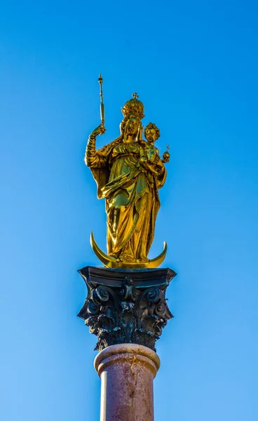 Zlatá Socha Panny Marie Mariensaule Mariánský Sloup Náměstí Marienplatz Mnichově — Stock fotografie