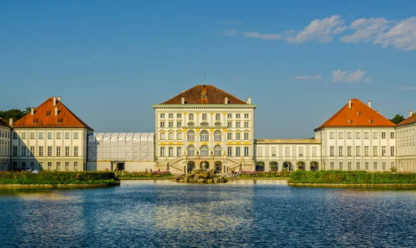 Münih 'teki Nymphenburg Sarayı