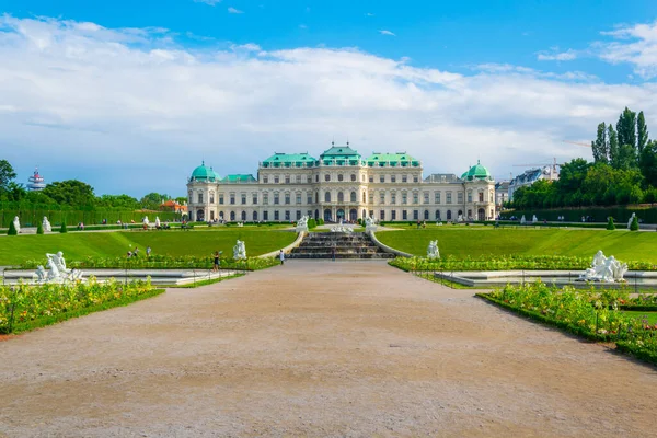Vista Del Palacio Belvedere Viena Los Jardines Circundantes — Foto de Stock