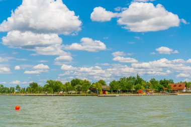 Avusturya 'daki marina manzarası. Avusturya' da görüşürüz.