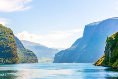Aurlandsfjord - unesco Norwa 'daki doğal miras bölgesi.