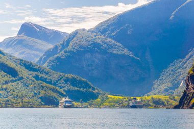 Aurlandsfjord - unesco Norwa 'daki doğal miras bölgesi.