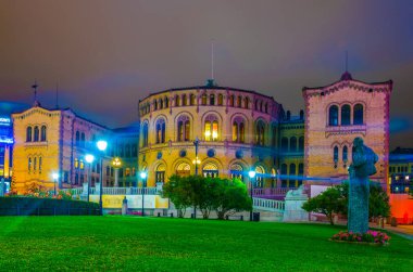 Norveç parlamentosunun gece görüşü