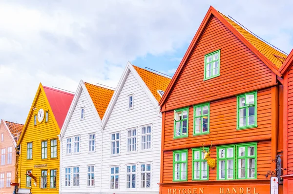 Norveç 'in Bergen kentindeki tarihi bir ahşap bölge Bryggen manzarası