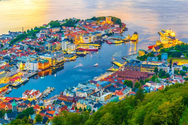 Tramonto Bergen Porto Dalla Montagna Floye — Foto Stock