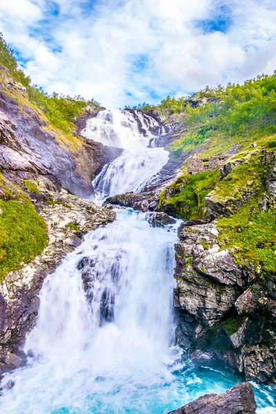 Гигантский Водопад Кьосфи Фламе Норва — стоковое фото