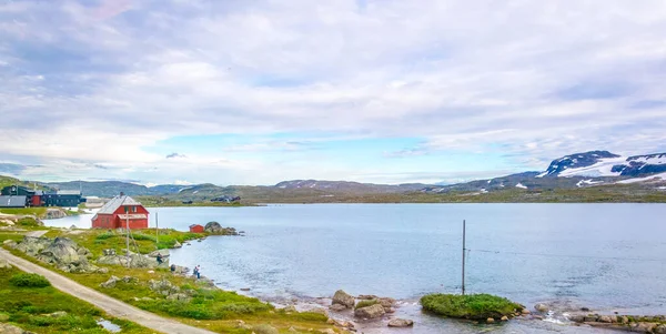Oslo ve Berge arasındaki Norveç 'in en manzaralı demiryolu hattı boyunca Finse yakınlarındaki doğa manzarası