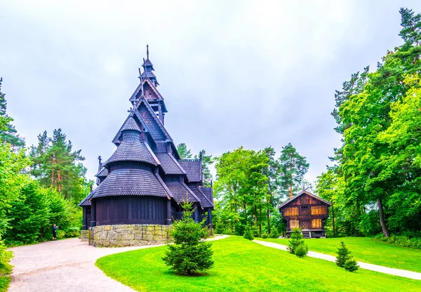 Halk Müzesi 'ndeki Gol kiliseyi kapattı Osl.