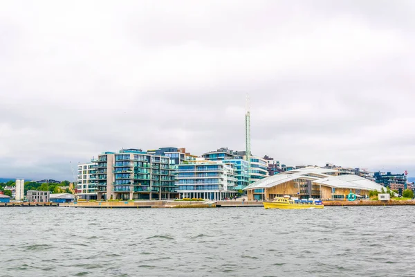 Oslo, Norwa 'da önemli sanat okullarına ev sahipliği yapan Astrup Fearnley müzesi manzarası