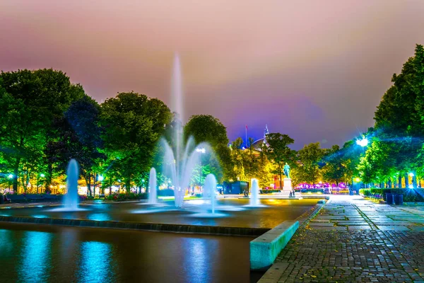 Night View Fountain National Theatre Olso Norwa — стокове фото