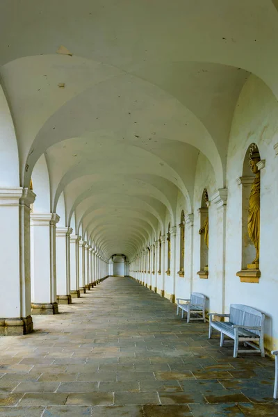 View White Arcade Situated Kvetna Zahrada Garden Kromeriz Enlisted Unesco — Fotografia de Stock