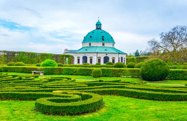 Kromeriz 'deki Kvetna Zahrada bahçesinin görüntüsü Unesco Dünya Mirası sitesi olarak kaydolmuştur.