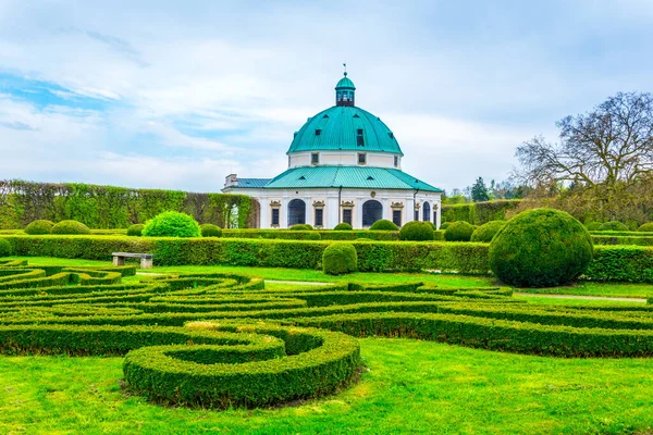 Kromeriz 'deki Kvetna Zahrada bahçesinin görüntüsü Unesco Dünya Mirası sitesi olarak kaydolmuştur.