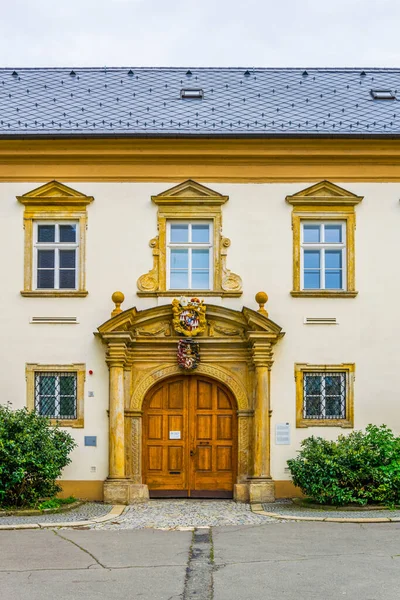 Çekler 'in eski şehri Olomouc' ta bir cadde manzarası