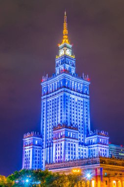 Geceleri Varşova 'daki Kültür ve Bilim Sarayı, Polonya 