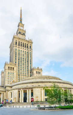 Polonya Varşova 'daki Kültür ve Bilim Sarayı 