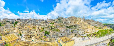 İtalyan şehri Matera 'nın çatı manzarası