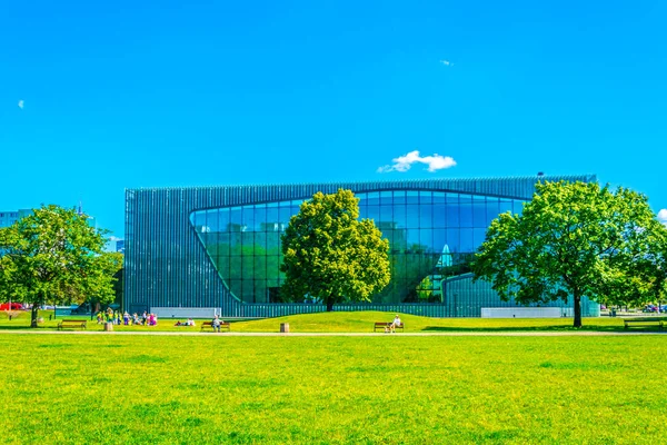 Polonya Varşova 'daki Polonyalı Yahudilerin Tarihi Müzesi.