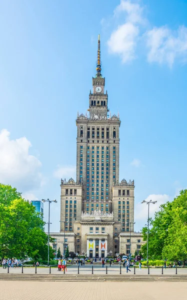 Polonya Varşova 'daki Kültür ve Bilim Sarayı 