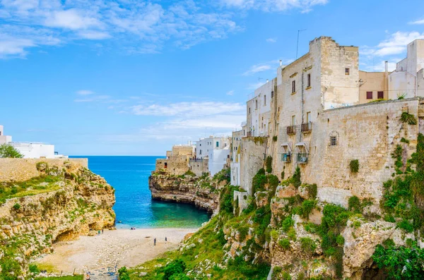 Вид Пляж Lama Monachile Cala Porto Городе Мбаан Polignano Mare — стоковое фото