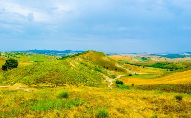 İtalya'da Basilicata bölgesi manzara