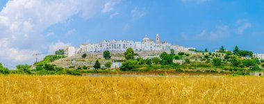 Puglia, Ital 'daki Locorotondo kasabası.