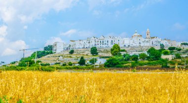 Puglia, Ital 'daki Locorotondo kasabası.