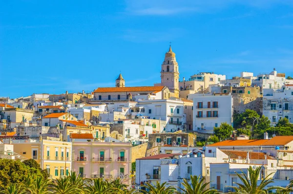 İtalyan şehrinin eski bir kasabası.