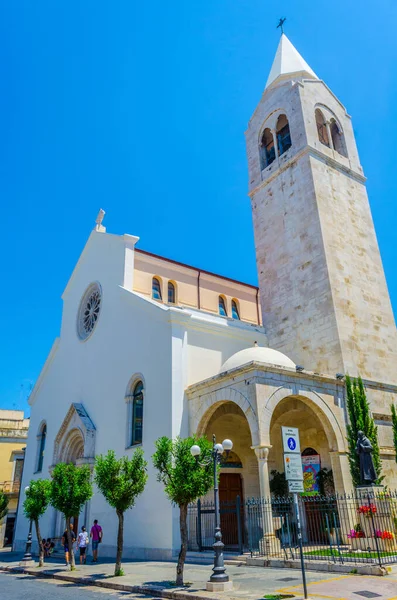 Talyan Kenti Molfett Bir Kilise Manzarası — Stok fotoğraf