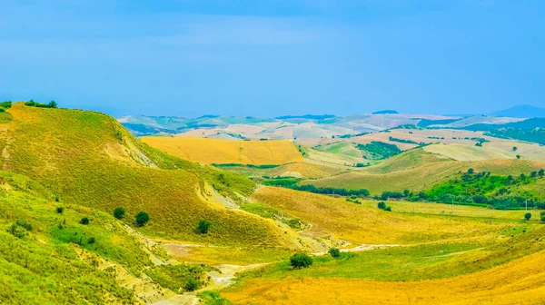 İtalya'da Basilicata bölgesi manzara