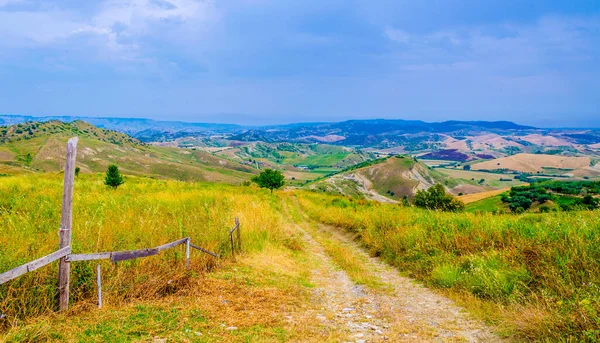 İtalya'da Basilicata bölgesi manzara