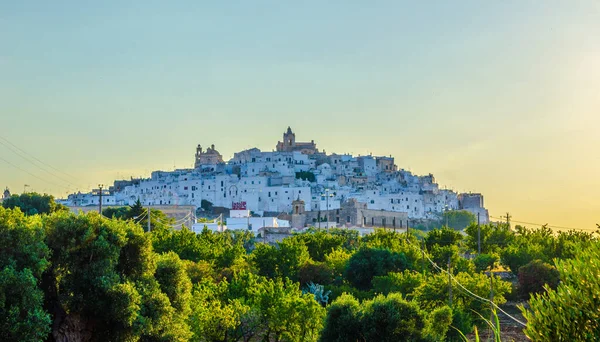Puglia, Ital 'daki Ostuni kasabası.