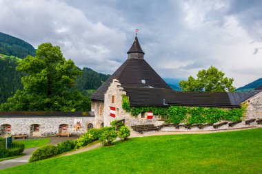 Hohenwerfen Şatosu, Avusturalya
