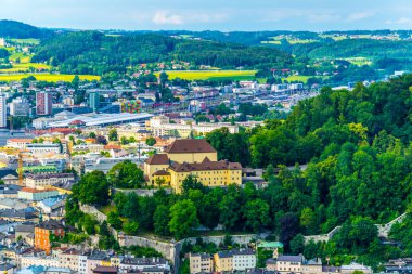 Salzburg, Avusturya 'daki Kapuzinerberg' in hava manzarası