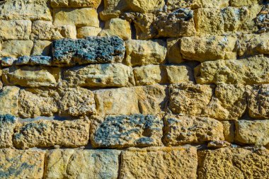 İspanyol şehri tarragona 'daki eski bir tuğla duvarın detayları. Eskiden şehrin tahkimatını sağlıyordu.