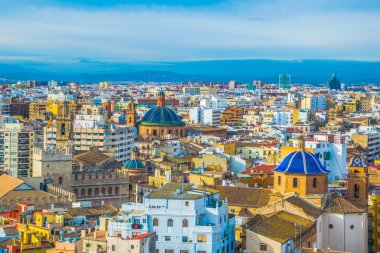 Valencia 'nın havadan görünüşü. La lonja unesco sitesi, merkez pazar.