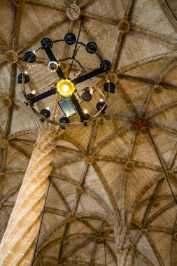 Eski İpek Borsası 'nın tavanı (Lonja de la Seda), Valencia, İspanya. UNESCO Dünya Mirası Alanı.