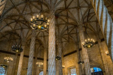 Eski İpek Borsası 'nın tavanı (Lonja de la Seda), Valencia, İspanya. UNESCO Dünya Mirası Alanı.