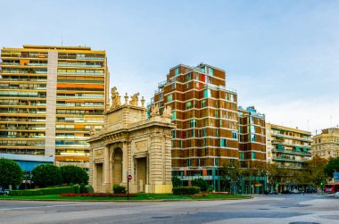İspanya Valencia 'daki Porta de la mar Anıtı manzarası
