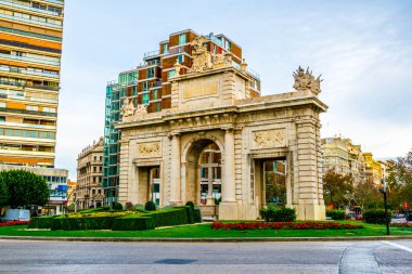 İspanya Valencia 'daki Porta de la mar Anıtı manzarası